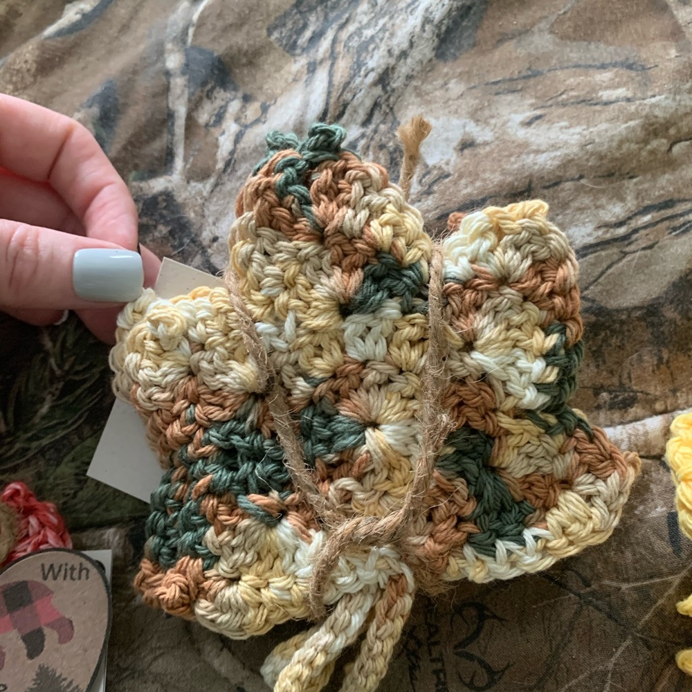 Handmade Leaf Coasters - Picture 5 of 7